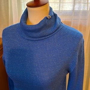 Vintage 1960s Pierre Cardin Sparkly Blue Ribbed Turtleneck with Logo Charm Sz L